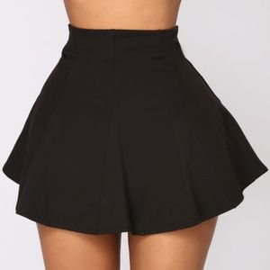 Black Mini Skirt - Fashion Nova